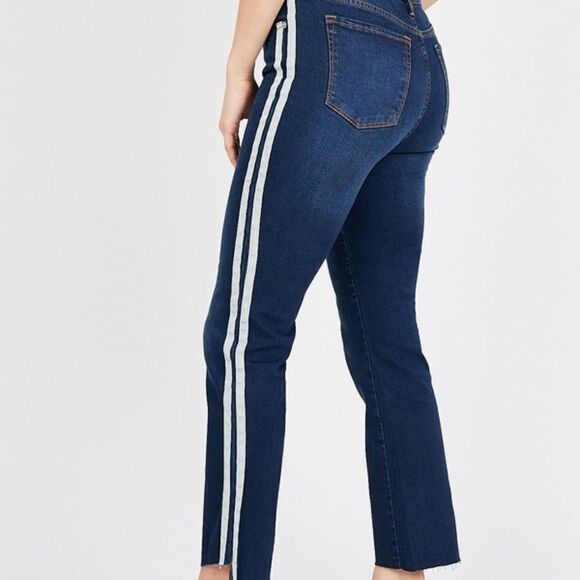 Juicy Couture Mid Rise Side white Stripe Flare frayed hem  jeans - Picture 2 of 8